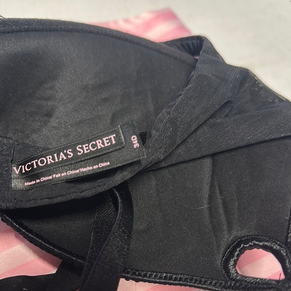 Victoria's Secret Black Glamorous Sequin Bra - Picture 3 of 4